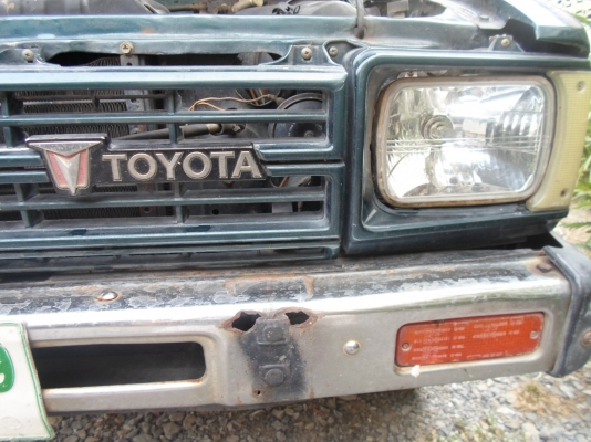 โตโยต้า LN ม้ากระโดด 2 ตา สภาพสวย 75,000