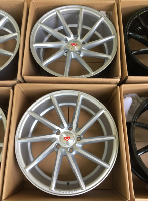 ล้อใหม่ Vossen ขอบ18 รุ่นใหม่ล่าสุด มี2สี มีแค่5ชุด ราคาเร้าใจ