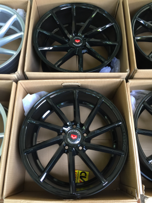 ล้อใหม่ Vossen ขอบ18 รุ่นใหม่ล่าสุด มี2สี มีแค่5ชุด ราคาเร้าใจ