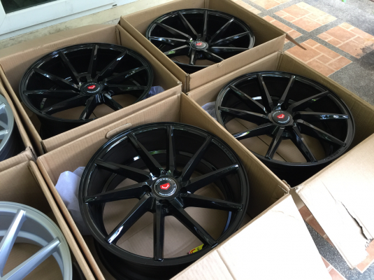 ล้อใหม่ Vossen ขอบ18 รุ่นใหม่ล่าสุด มี2สี มีแค่5ชุด ราคาเร้าใจ