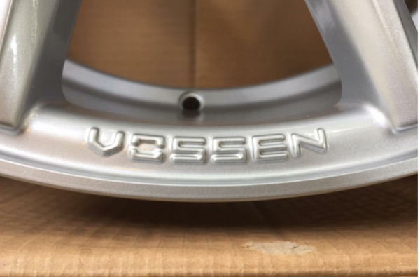 ล้อใหม่ Vossen ขอบ18 รุ่นใหม่ล่าสุด มี2สี มีแค่5ชุด ราคาเร้าใจ