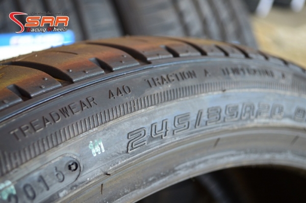 FALKEN PT722 245/35R20 ปี16 เส้นละ 4,500 บาท