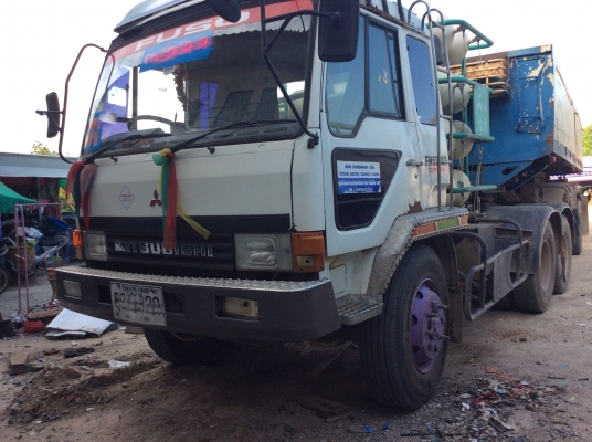 จองแล้วเปลี่ยนแปลงไงเดี๋ยวแจ้งครับ///////ไ/ขายสิบล้อหัวลาก2เพลา (เฉพาะหัว) MITSUBISHI FN527-TG