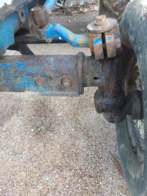 Ford. 77 T-1. รถสวยมาก. พร้อมใช้. เครื่องเกียดี. พร้อมใช้