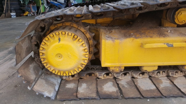 ขาย แบคโฮ KOMATSU PC200-3 คอนโทรลสั้น เครื่องแน่น ปั้มดี เอวแน่น โซ่ 70\% รถใช้งานได้ดี เอกสารใบซื้อขาย