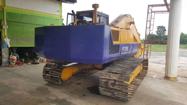 ขาย แบคโฮ KOMATSU PC200-3 คอนโทรลสั้น เครื่องแน่น ปั้มดี เอวแน่น โซ่ 70\% รถใช้งานได้ดี เอกสารใบซื้อขาย