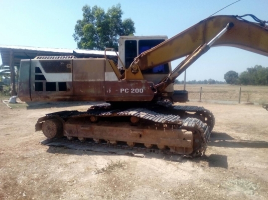 ขายแบคโฮ KOMATSU PC200-5