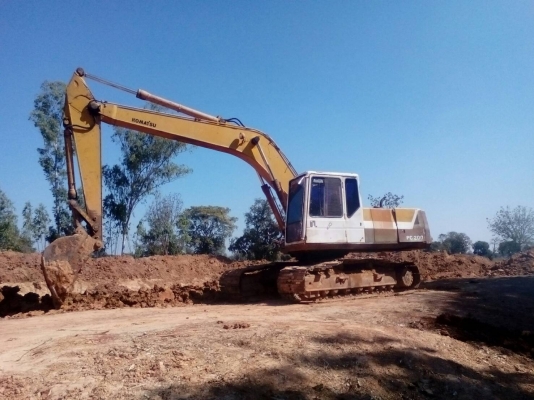ขายแบคโฮ KOMATSU PC200-5