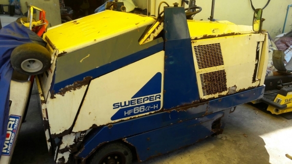 ขาย รถดูดฝุ่นกวาดถนน HOWA SWEEPER HF66 เก่าญี่ปุ่น เครื่องยนต์ดีเซลยันมาร์มีไฮโดรลิคยกเท ราคา 65,000 ขาย รถดูดฝุ่นกวาดถนน HOWA SWEEPER HF66 เก่าญี่ปุ่น เครื่องยนต์ดีเซลยันมาร์มีไฮโดรลิคยกเท ราคา 65,000