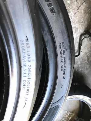 ใหม่ล่าสุด Kingtyre ยางเรเดียล 2 คอมพาวด์ ราคาไทยแลนด์ เกรด ZR ตรงกลาง Medium ข้าง Soft