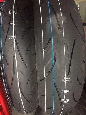 ยางใหม่ Dunlop Rd Sport เกรดZR นะครับ ยางปี 2017 ทุกเส้น