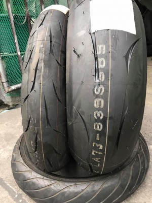 สิ้นสุดการรอคอย Bridgestone RS10 120/70/17-190/55/17