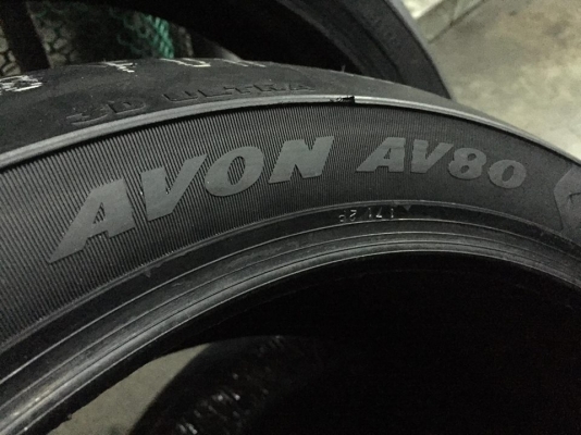 ***ดีกว่าแน่นอน*** ของดี จากประเทศ อังกฤษ Avon 3D Ultra sport AV80 ยาง3 คอมปาว