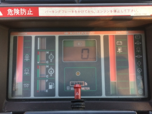 KOMATSU WA300-1 ซีเรียลสูง จากญี่ปุ่นแท้ รถสภาพมาเดิมๆ สวยพร้อมใช้งาน KOMATSU WA300-1 ซีเรียลสูง จากญี่ปุ่นแท้ รถสภาพมาเดิมๆ สวยพร้อมใช้งาน