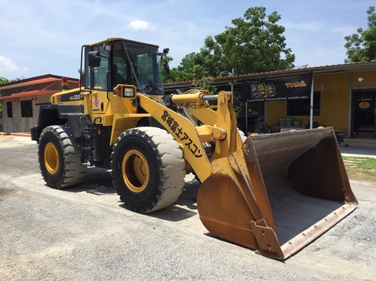 KOMATSU WA320-6 รุ่นใหม่กว่าห้างในไทย นำเข้าจากญี่ปุ่น สภาพดีมากสวยแบบเดิมๆมาเลยครับ KOMATSU WA320-6 รุ่นใหม่กว่าห้างในไทย นำเข้าจากญี่ปุ่น สภาพดีมากสวยแบบเดิมๆมาเลยครับ