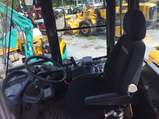 มาใหม่ สวยสุด KOMATSU WA320-6 นำเข้าจากญี่ปุ่น โทร.090-986-2521 อ๊อบ