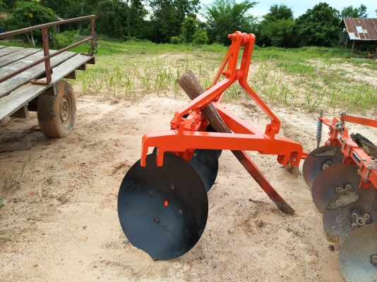 ขายหาง3ใบ24