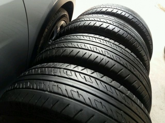 ขายยาง Dunlop 265 70 16 ปี 15