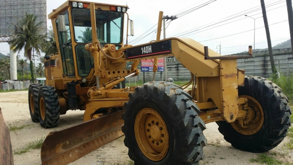 ขาย รถเกรด CAT  140 H  นำเข้า จาก อเมริกา
