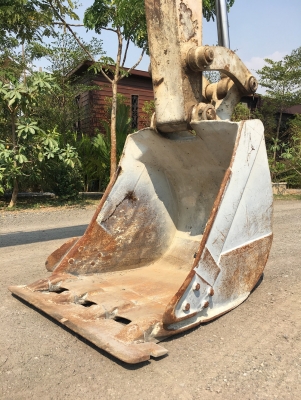 ขายแม็คโคร KOMATSU PC120-2 FROM JAPAN ( อาร์มพิเศษ) พร้อมใช้งาน นำเข้าจากต่างประเทศ ติดต่อ 063-9316985 ID LINE : 0639316985 ครับ