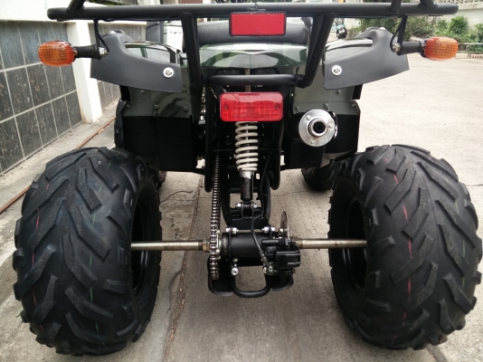 เอทีวี ATV 125cc. 3เกียร์เดินหน้า 1เกียร์ถอยหลัง มีสตาร์ทด้วยรีโมท สัญญาณกันขโมย เครื่องแน่น ควันไม่ไหล ระบบไฟสมบูรณ ์ ดอกยางเต็มทั้ง 4เส้น