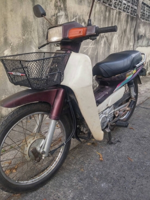 Yamaha mate100
