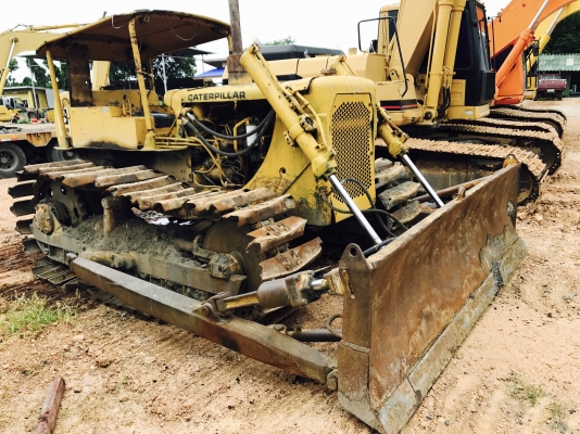 ขาย CAT D4D เครื่อง 43V เครื่องปั้มดี เฟรมไม่ผุโซ่แผ่นไม่สวย