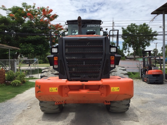 ขายรถสวยนำเข้า HITACHI ZW220-5B นำเข้าจากญี่ปุ่น สวยจัด โทร.090-986-2521 อ๊อบ