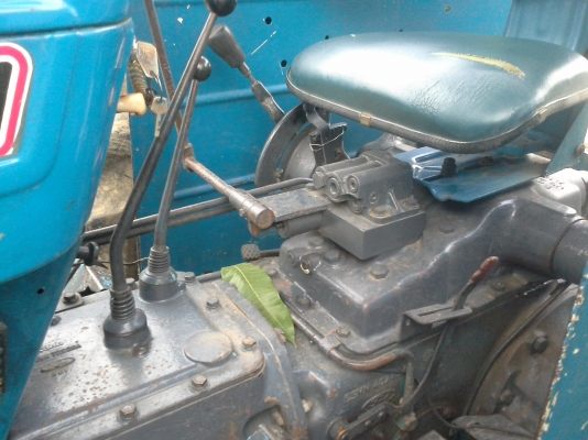 ขายฟอดร์ 7610 คาราโล่เทอโบ เกียรกลาง 8+2 ผานหน้าผานสาม KHL เอกสารอินวอย