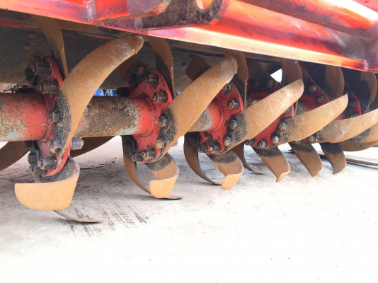 ขายโรตารี่ตราช้าง 1.6 เมตร งามๆ รุ่น RX163D-S อุปกรครบพร้อมใช้งาน ขายโรตารี่ตราช้าง 1.6 เมตร งามๆ รุ่น RX163D-S อุปกรครบพร้อมใช้งาน