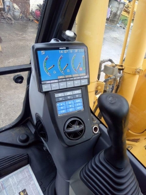 ขายรถแม็คโค KOMATSU PC 138-8 AC ค่ะ