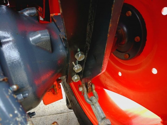 คูโบต้า L4708SP 4 WD ชุดดันหน้าช้าง ผานหลังใหม่ CMT6x24 ทำงาน 475 ชั่วโมง..จดทะเบียน ก.ค.2558