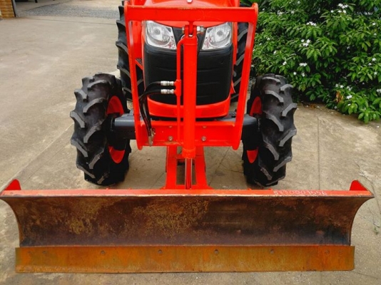 คูโบต้า L4708SP 4 WD ชุดดันหน้าช้าง ผานหลังใหม่ CMT6x24 ทำงาน 475 ชั่วโมง..จดทะเบียน ก.ค.2558