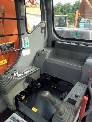 ขายรถแม็คโค HITACHI ZX 120-1 ปี 2008