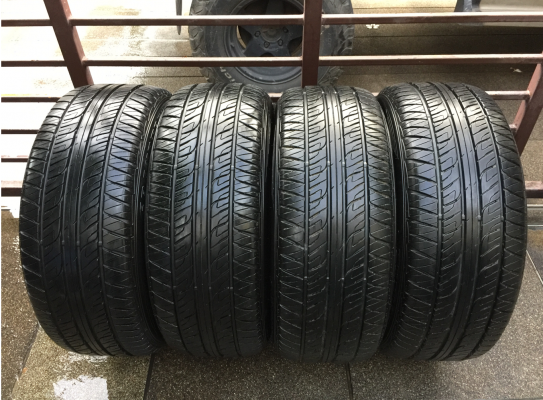 ยาง Dunlop 265 50 20 กลางปี14 ดอกเต็ม ไม่มีปะ เนื้อนิ่มๆ ราคาไม่แพง
