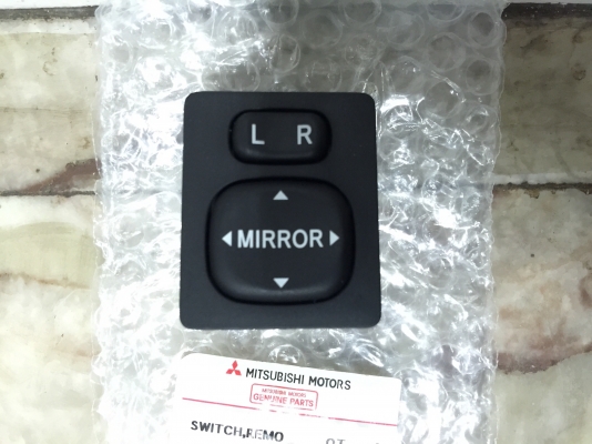ขายสวิทช์ปรับกระจกมองข้าง MITSUBISHI TRITON แท้ศูนย์ ขายสวิทช์ปรับกระจกมองข้าง MITSUBISHI TRITON แท้ศูนย์