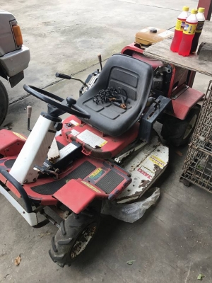 รถตัดหญ้าเก่า ญี่ปุ่น ขายเลย หน้าฝน ทำไม่ทัน 18 HP