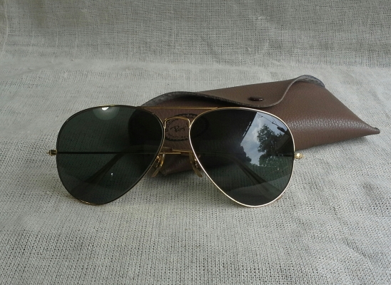 แว่นตาท่านนายพล  อเมริกันวินเทจ ยุค &#039;70s  &#039;เรย์-แบน แมคอาเธอร์&#039;  ราคาประหยัด!  Vintage B&amp;L RAY-BAN USA  บิ๊กไซซ์!  ตัวแท้!  จริงใจ - ไม่จิงโจ้!