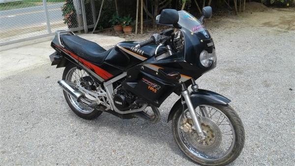 ขาย Yamaha TZR150RR เอกสารพร้อมโอนภาษีขาดเครื่องดีรถสภาพเดิมสีเดิมโรงงาน