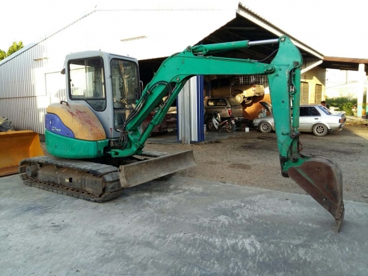 รถขุด Komatsu PC40MR-1 เก่าญี่ปุ่นแท้ เพิ่งเดินทางถึงไทย รถขุด Komatsu PC40MR-1 เก่าญี่ปุ่นแท้ เพิ่งเดินทางถึงไทย