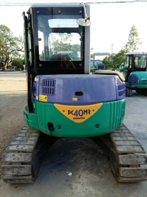 รถขุด Komatsu PC40MR-1 เก่าญี่ปุ่นแท้ เพิ่งเดินทางถึงไทย รถขุด Komatsu PC40MR-1 เก่าญี่ปุ่นแท้ เพิ่งเดินทางถึงไทย