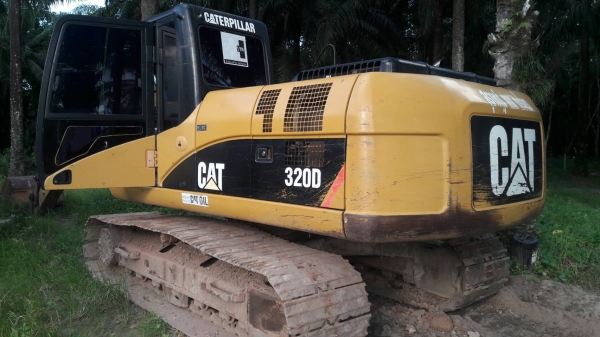 รถขุดcat320Dเล่มทะเบียน รถ11500ชั่วโมง