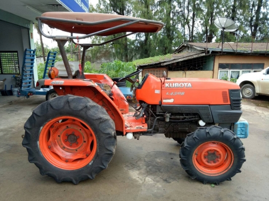 ขายด่วน !!คูโบต้า L4508 45 แรง ตัวเปล่า
