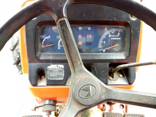 ขายด่วน !!คูโบต้า L4508 45 แรง ตัวเปล่า