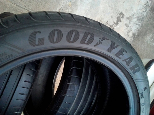 225/45R17  GOODYEAR EAGLE  F1  MADE IN GERMANY  ไม่มีปะทุกเส้น ชุด 4 เส้น โทร.081-427-3941