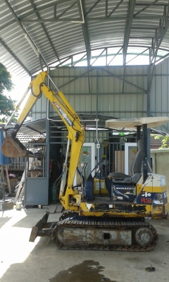 ต้องการขายรถขุดยี่ห้อ KOMATSU-PC10-6 รถนอกนำเข้าจากญี่ปุ่น ต้องการขายรถขุดยี่ห้อ KOMATSU-PC10-6 รถนอกนำเข้าจากญี่ปุ่น