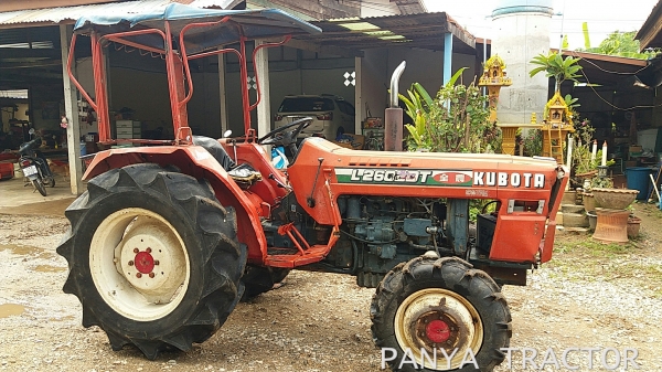 รถเข้าใหม่#ปัญญาแทรคเตอร์..จัดมาให้ครับ ด่วน 75,000 บาท.  คูโบต้า L2602DT 26 แรงม้า 4WD ตัวเปล่า สภาพเดิมๆ จัดส่ง อ.บึงสามพัน จ.เพชรบูรณ์