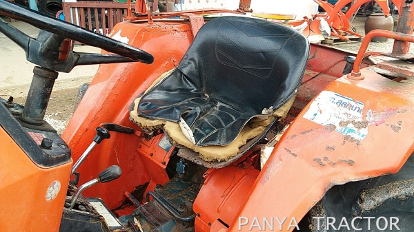 รถเข้าใหม่#ปัญญาแทรคเตอร์..จัดมาให้ครับ ด่วน 75,000 บาท.  คูโบต้า L2602DT 26 แรงม้า 4WD ตัวเปล่า สภาพเดิมๆ จัดส่ง อ.บึงสามพัน จ.เพชรบูรณ์