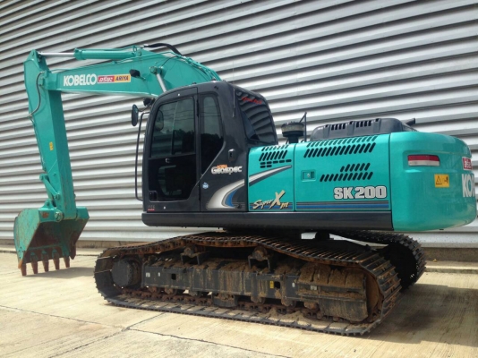ขายรถแบ็คโฮ KOBELCO SK200-8 Yn12 ใช้งานไม่ถึงปี เพียง 1 พันชั่วโมง มีจำนวน 2 คัน ขายรถแบ็คโฮ KOBELCO SK200-8 Yn12 ใช้งานไม่ถึงปี เพียง 1 พันชั่วโมง มีจำนวน 2 คัน