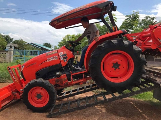 รถเข้าใหม่#ปัญญาแทรคเตอร์..จัดมาให้ครับ ด่วน 480,000 บาท.  คูโบต้า L4708SP (441ชม.) ใบมีดคานล่างFD185F ผานพรวน6&times;24เฮฟวี่พลัส สีเดิมๆ สภาพพร้อมใช้ จัดส่ง อ.พรานกระต่าย จ.กำแพงเพชร